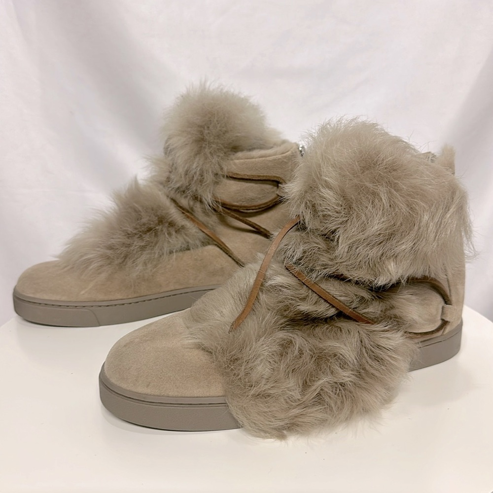 NWOT Gianvito Rossi Suede Snow Boots | Size 39